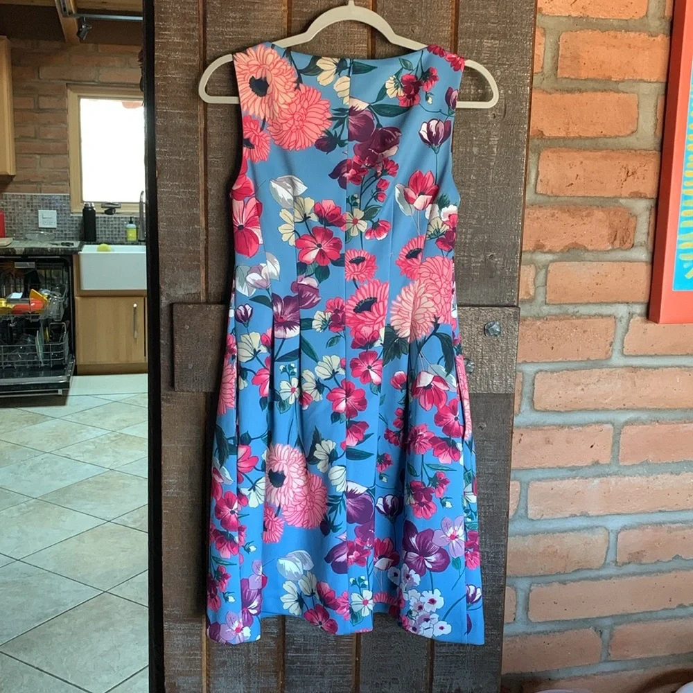 Vince Camuto womens size 8 midi dress floral scuba knit no wrinkle gardencore - Picture 4 of 11